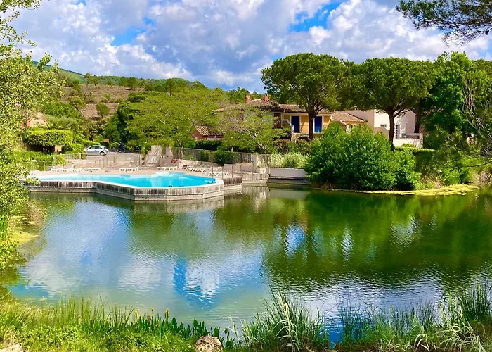 Les Restanques Vue 3 3121 * Гримо